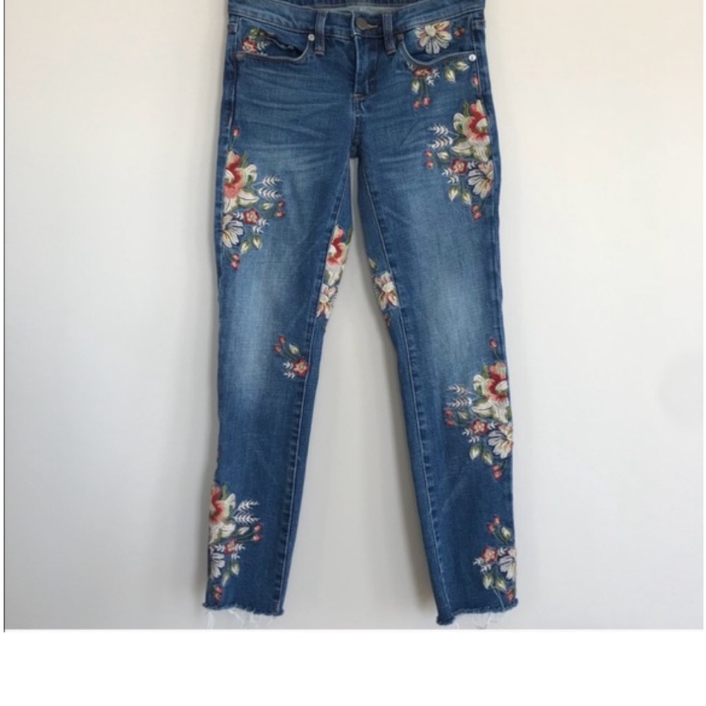 Blank NYC-Floral Embroidered Blue Jeans, 27